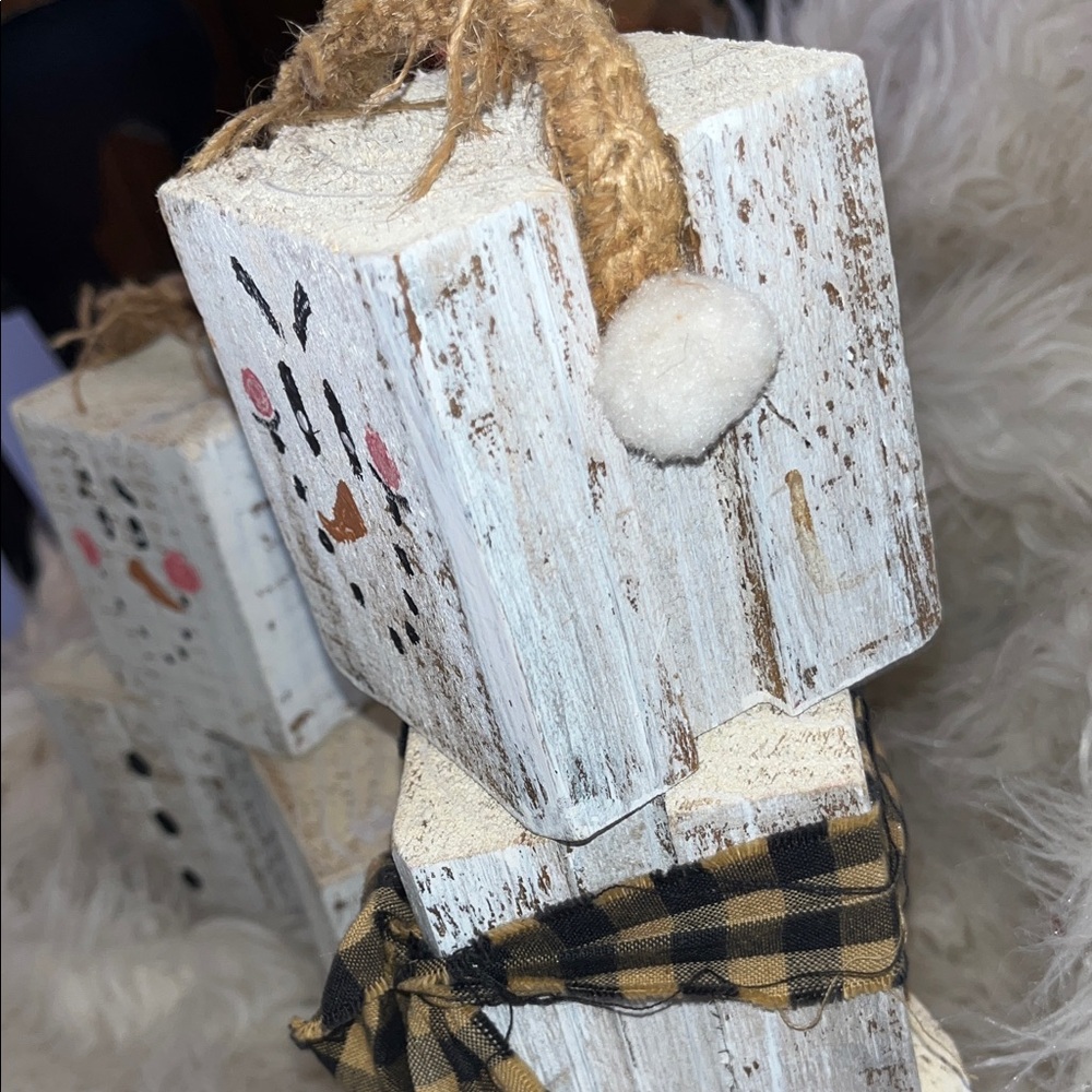 Rustic Snowman Block Decor - Picture 17 of 17